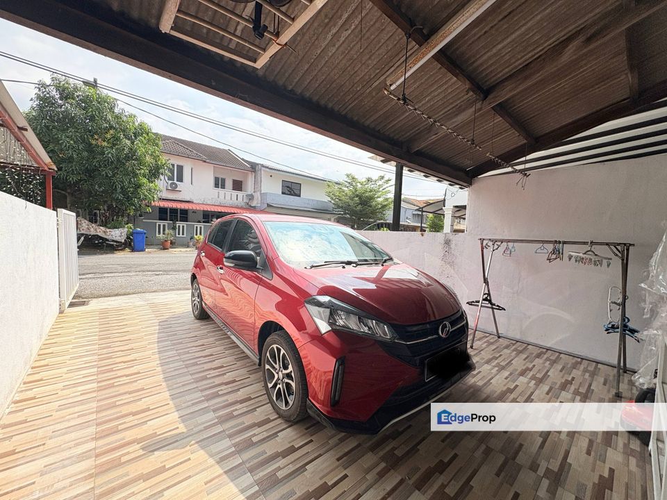 Double Storey cluster house Jalan Rotan Semut Seksyen 18 Shah Alam, Selangor, Shah Alam