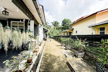 Taman Sri Dagang 1