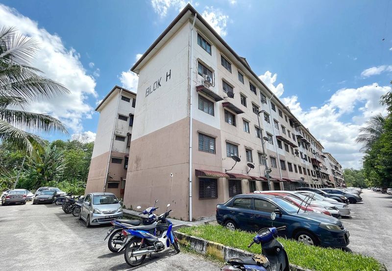 Pangsapuri Seri Suria