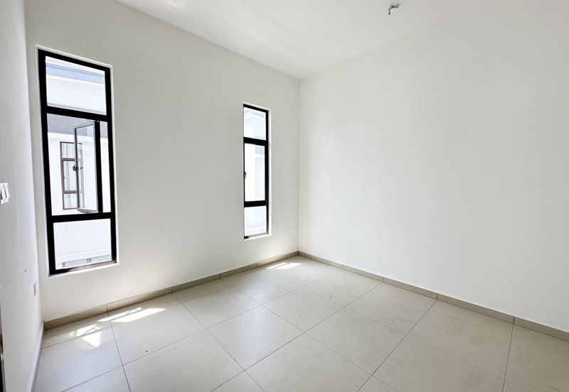 Frossa @ Setia Ecohill 2