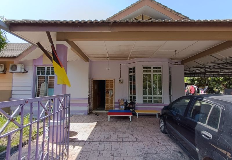 Corner Lot Facing Open  Single Storey Semi-D Fressia Homes Desa Jati Putra Nilai Negeri Sembilan DK