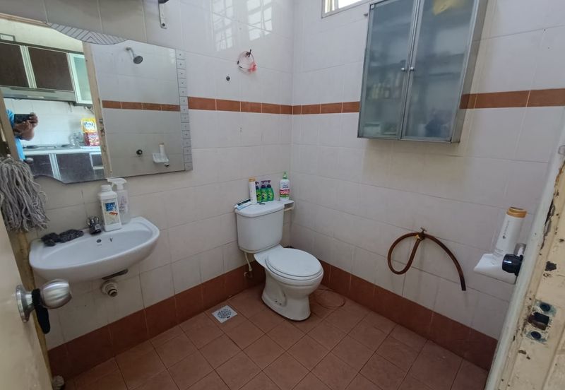 Corner Lot Facing Open  Single Storey Semi-D Fressia Homes Desa Jati Putra Nilai Negeri Sembilan DK