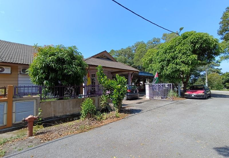 Corner Lot Facing Open  Single Storey Semi-D Fressia Homes Desa Jati Putra Nilai Negeri Sembilan DK