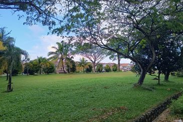 Corner Lot Facing Open  Single Storey Semi-D Fressia Homes Desa Jati Putra Nilai Negeri Sembilan DK