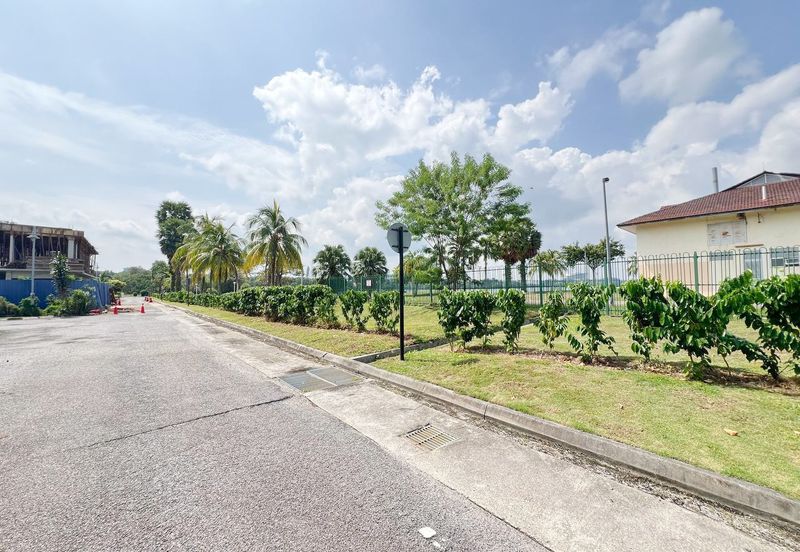 Perdana Lakeview East