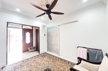 Perdana Lakeview East