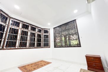 Perdana Lakeview East