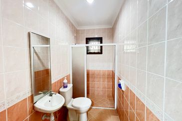 Perdana Lakeview East