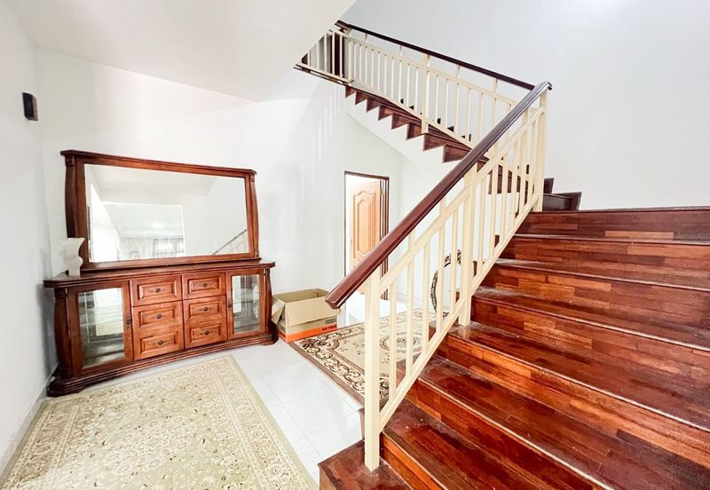 Perdana Lakeview East