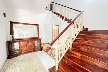 Perdana Lakeview East