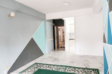 Menara Jade (Jade Tower), Taman Bukit Indah