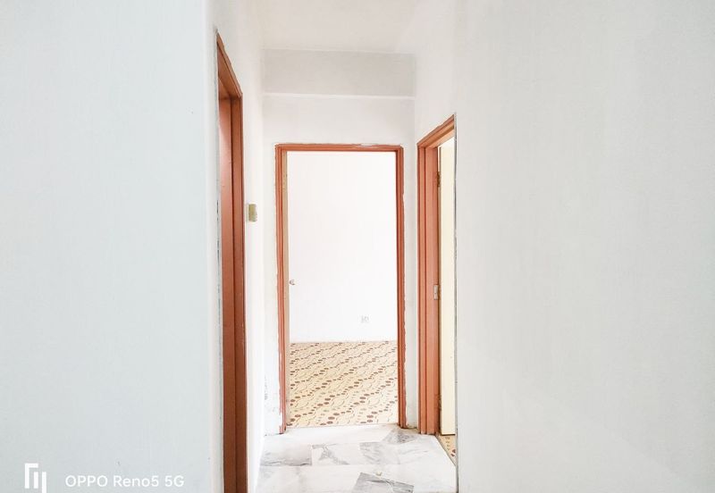 Menara Jade (Jade Tower), Taman Bukit Indah