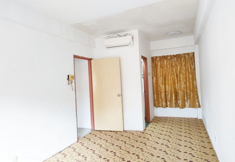 Menara Jade (Jade Tower), Taman Bukit Indah