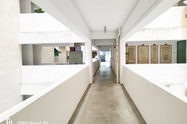 Menara Jade (Jade Tower), Taman Bukit Indah