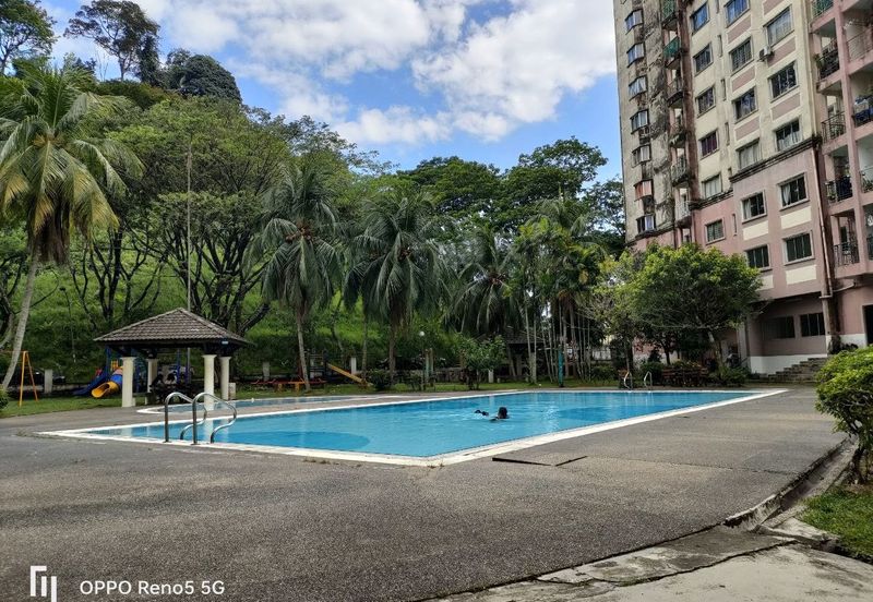 Menara Jade (Jade Tower), Taman Bukit Indah