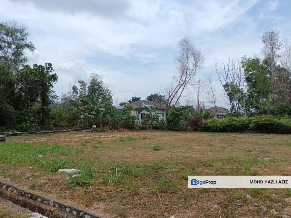 Tanah Lot Banglo Seksyen 11 Bandar Tasik Senangin Mahkota Hill Lenggeng Negeri Sembilan, Negeri Sembilan, Lenggeng