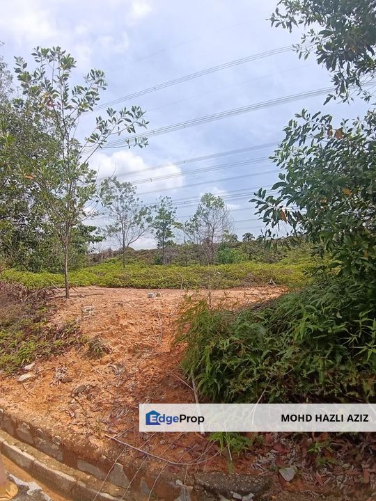 Tanah Lot Banglo Seksyen 1 Bandar Tasik Senangin Mahkota Hill Lenggeng Negeri Sembilan, Negeri Sembilan, Lenggeng