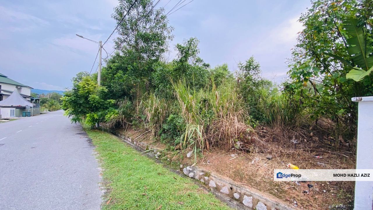 Open Facing - Tanah Lot Banglo Seksyen 7 Bandar Tasik Senangin Mahkota Hill Lenggeng Negeri Sembilan , Negeri Sembilan, Lenggeng