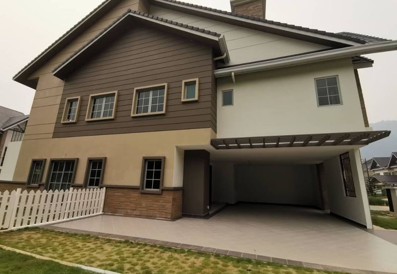 Charming Essex, Setia Eco Templer