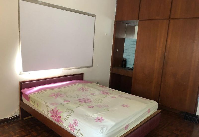 Taman Sri Hijau ( New Green Park )