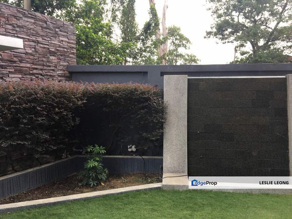 3 storey Bungalow Taman Sri Hijau Rawang Town, Selangor, Rawang