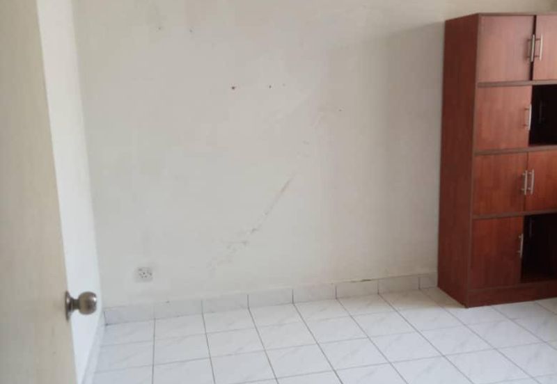 Jalan Rawang Perdana 10/2