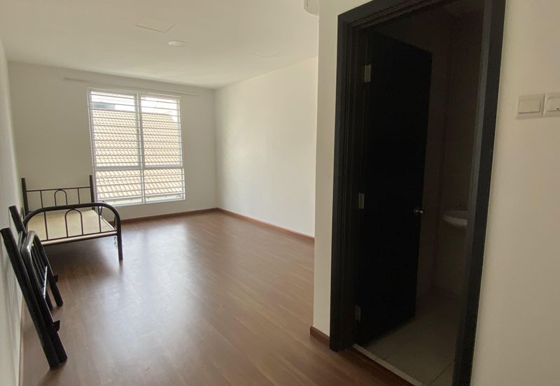 Emerald Garden, Kota Emerald