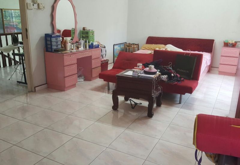 Taman Sri Hijau ( New Green Park )