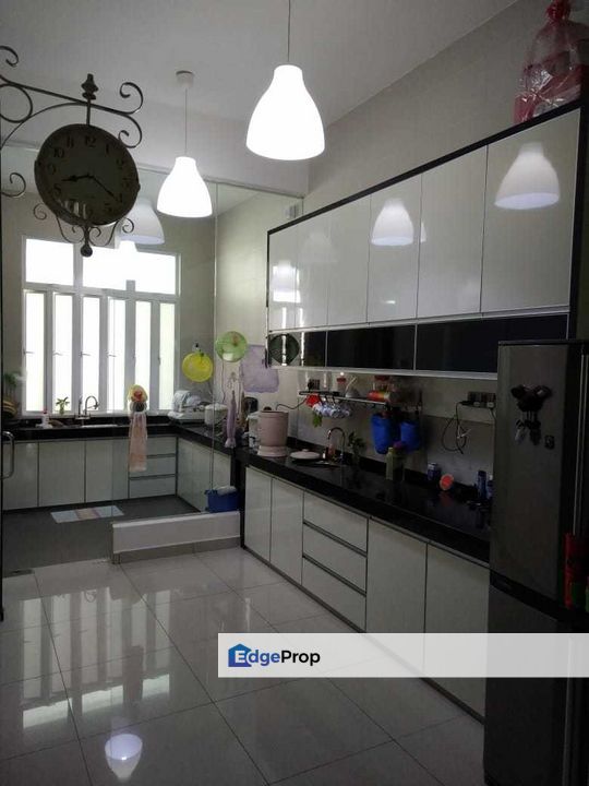 Fully Renovated 3sty Dolomite Templer, Selangor, Rawang