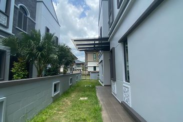 Peranakan Straits, Setia Eco Templer