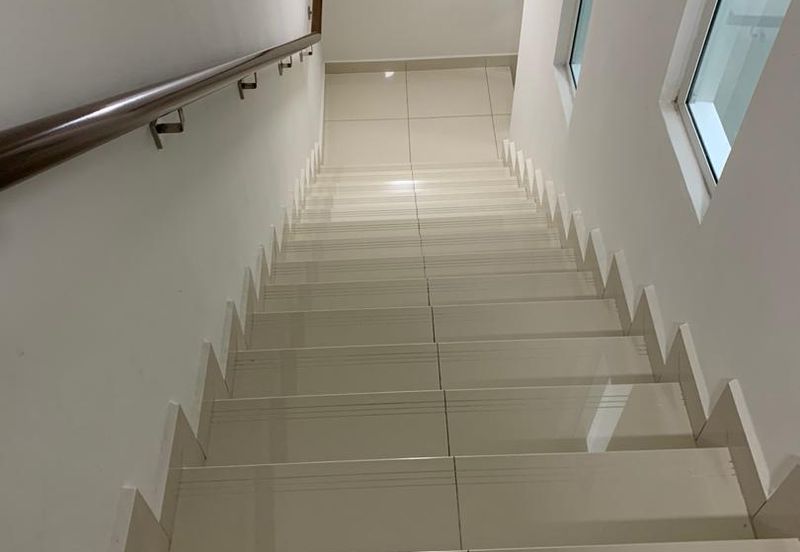 Charming Essex, Setia Eco Templer