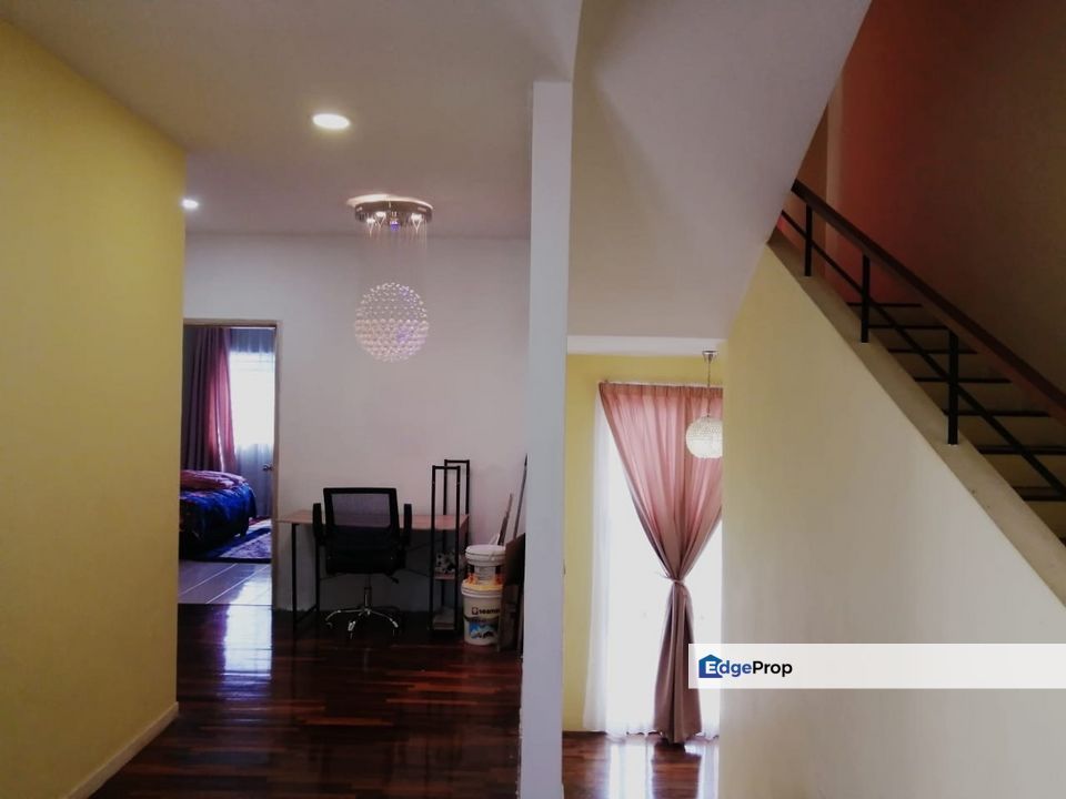 Saffron Puteri Heights 3 storey Semi-D Fully Renovated, Selangor, Bandar Country Homes