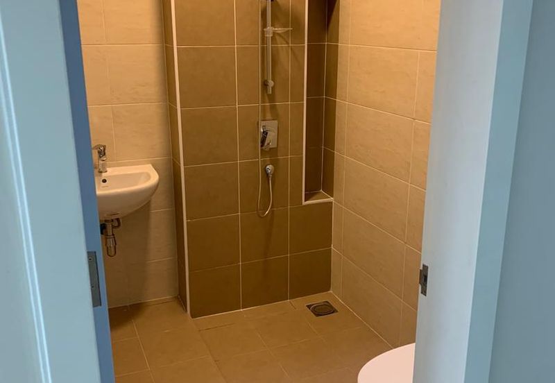 Charming Essex, Setia Eco Templer