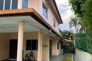 Taman Sri Hijau ( New Green Park )