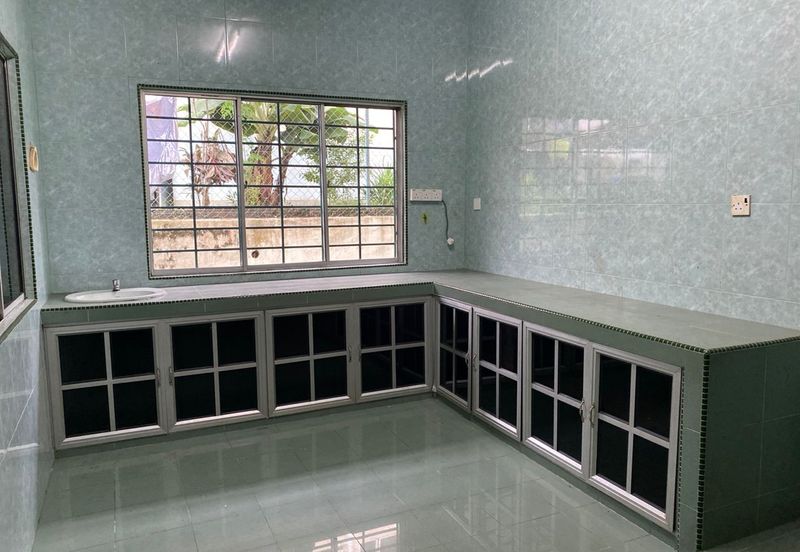 Taman Sri Hijau ( New Green Park )