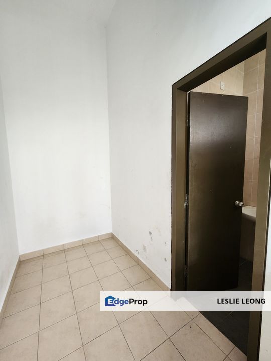 Regency Parc basic unit for rent,saujana Rawang , Selangor, Rawang