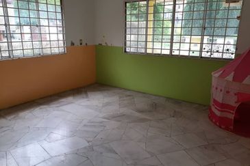 Taman Sri Hijau ( New Green Park )