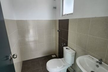 Endlot Taman Scientex Rawang Anggun For Rent