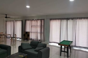 Emerald Garden, Kota Emerald