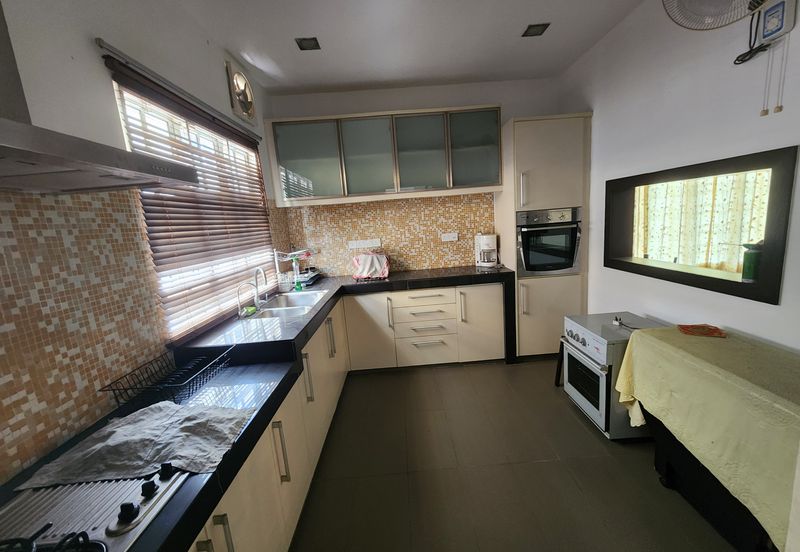 Jalan Rawang Perdana 10/2