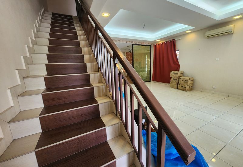 Jalan Rawang Perdana 10/2