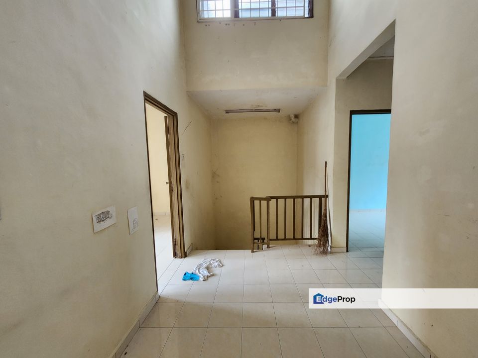 Below market 2 storey terrace Templer Saujana Rawang, Selangor, Rawang