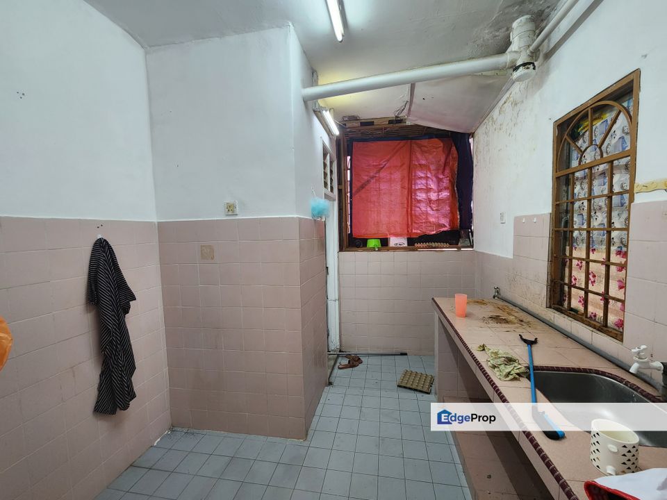 Lower Floor Rajawali Apartment Bandar Country Homes Rawang, Selangor, Bandar Country Homes