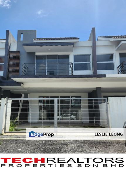 Emerald garden 2 storey superlink 26x80 the rise rawang for sale, Selangor, Rawang