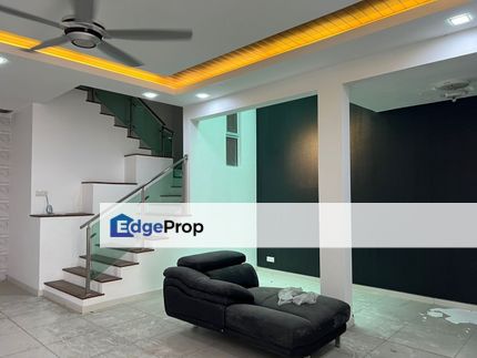 2.5 storey Fully Renovated, Kota Emerald, Emerald Garden, Rawang, Selangor, Rawang