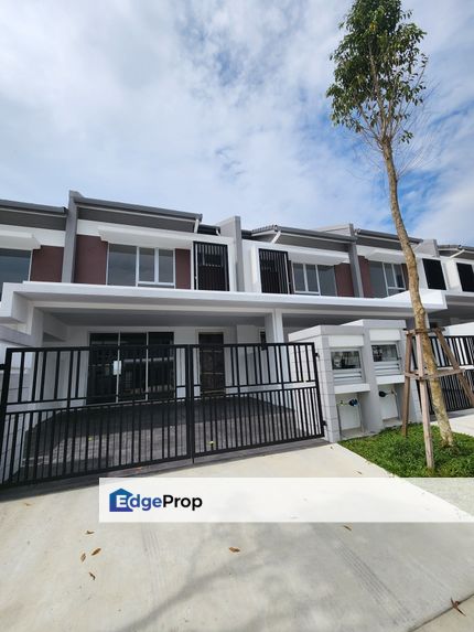 New Unit 22x60sf 2 storey Garland Residence 2 Kota Emerald Rawang, Selangor, Rawang