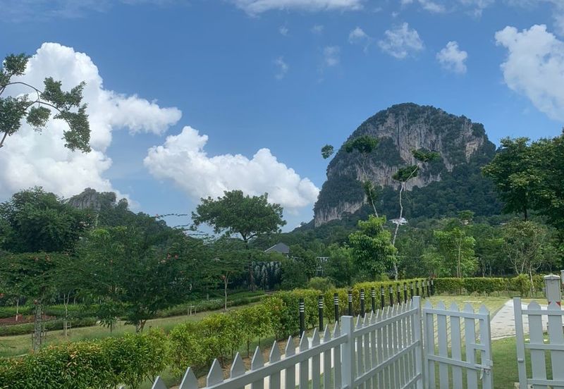 Charming Essex, Setia Eco Templer