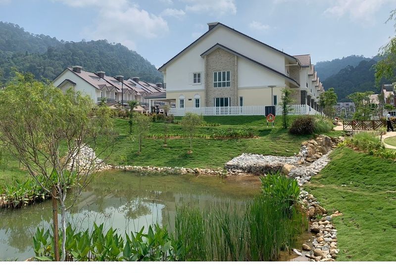 Charming Essex, Setia Eco Templer