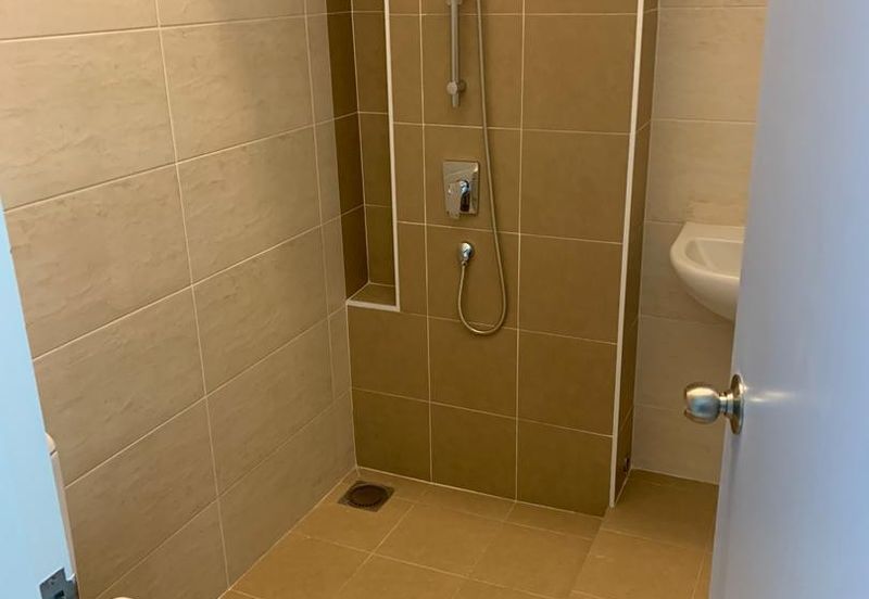 Charming Essex, Setia Eco Templer