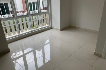 Charming Essex, Setia Eco Templer